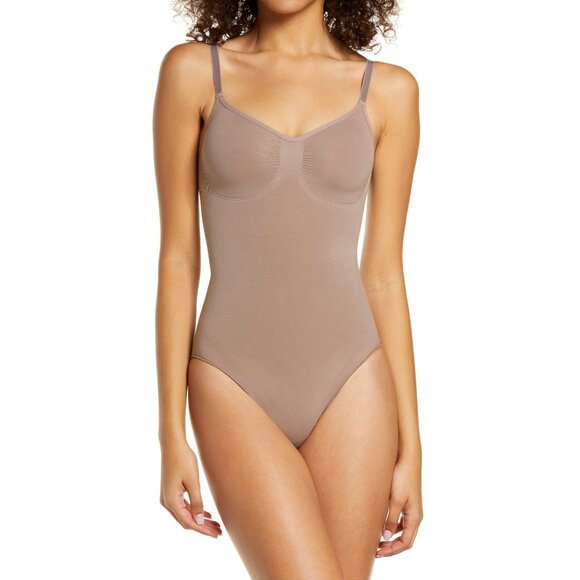 SKIMS Sculpting Snaps Bodysuit in Oxide at Nordstrom Size Small/Medium, Large/XL - Picture 1 of 3